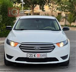 Ford Taurus